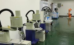 <strong>沉庆文理学院创办西南地域首个机械人工</strong>